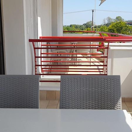 Ioli Apartment Olympiakí Aktí Ngoại thất bức ảnh