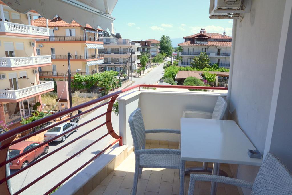 Ioli Apartment Olympiakí Aktí Ngoại thất bức ảnh