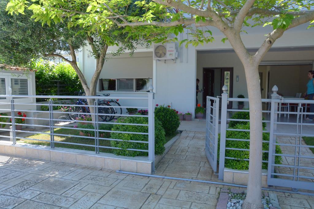 Ioli Apartment Olympiakí Aktí Ngoại thất bức ảnh